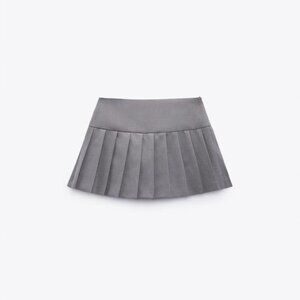 ZARA Light Gray Mid-Waist Box Pleat Skort Shorts-Style Lining | Size Large